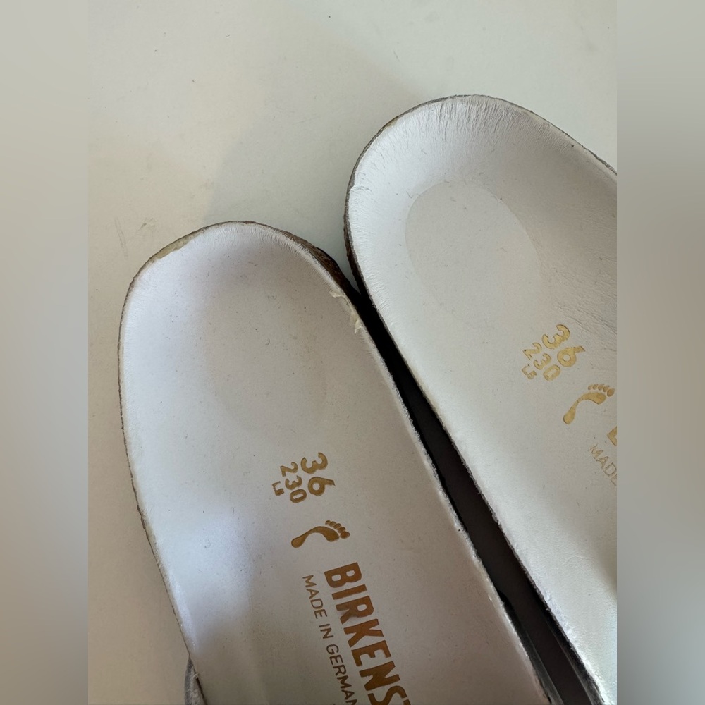 Birkenstock Cream Sandals with Gold Accents - Picture 8 of 14